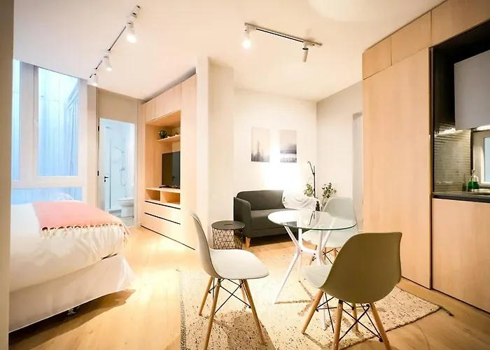 Hom I Moderno Loft En El Centro De Lastarria 2D1B